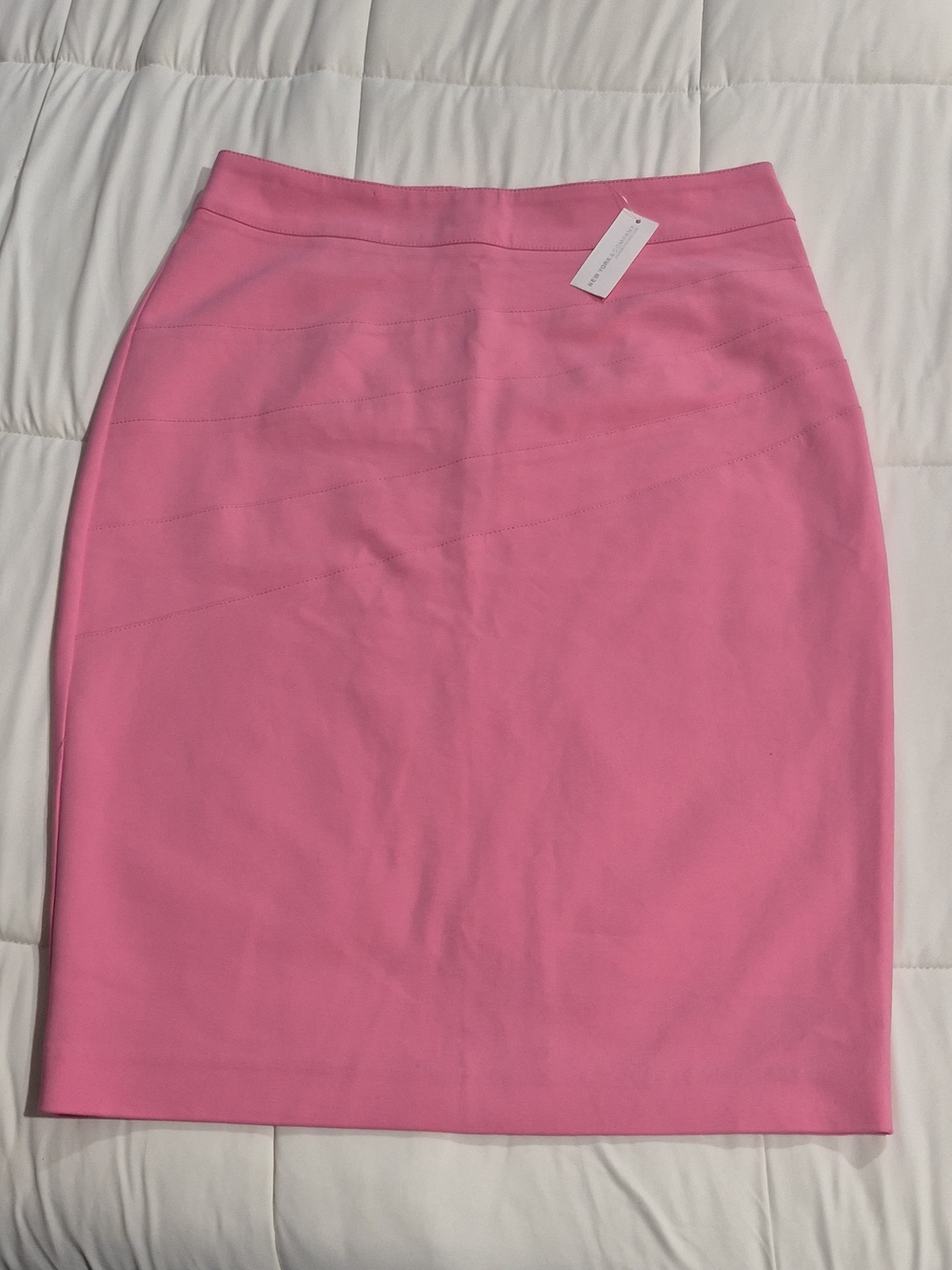 Women's Pink Pencil Skirt - Sleek Office & Event Wear
